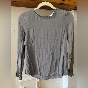 Women’s Black & White Pattern Blouse